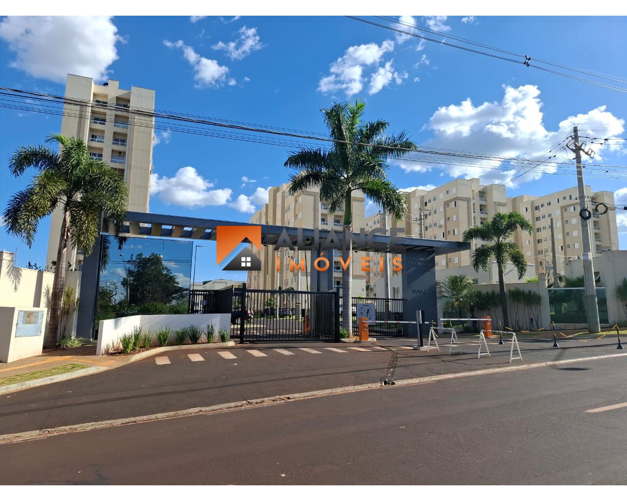 OTIMO APARTAMENTO PROXIMO SHOP