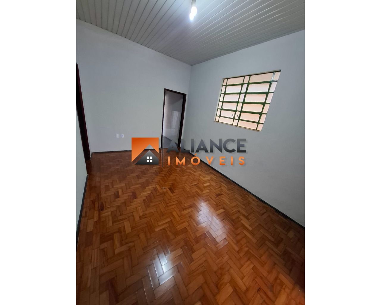 casa barata com quintal.jpg
